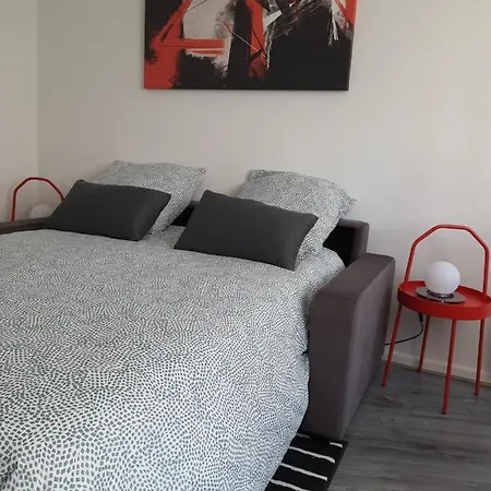 Charmant Studio A